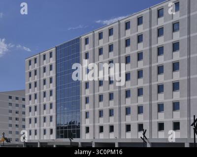 Despite the urban planning scandals involving the Milan city council