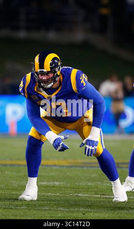 Los Angeles Rams offensive tackle Rob Havenstein (79) lines up against ...
