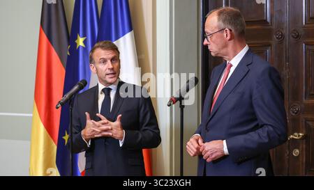 Berlin, Germany, 23th Juli 2025. Joint press statement by Federal Chancellor Friedrich Merz (GER) and the President of the French Republic, Emmanuel Macron (FRA). Photo: Klaus Kroenert Credit: Klaus Kroenert/Alamy Live News Stock Photo