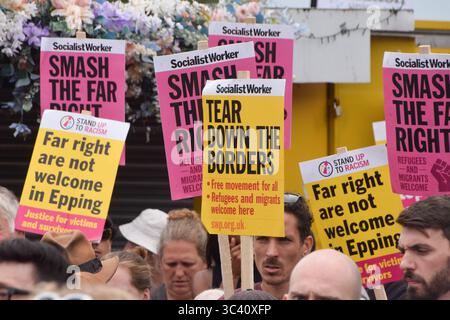 Epping, England, UK. 27th July, 2025. Protesters march in support of migrants in Epping. Several anti-migrant protests targeting the Bell Hotel, where migrants are housed, have taken place after an asylum seeker was charged with allegedly trying to kiss a 14-year-old girl. (Credit Image: © Vuk Valcic/ZUMA Press Wire) EDITORIAL USAGE ONLY! Not for Commercial USAGE! Stock Photo