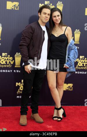 LOS ANGELES - JUN 16: Cody Ko, Kelsey Kreppel at the 2018 MTV Movie And