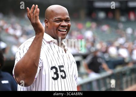 Chicago White Sox Frank Thomas (35) in action during a game from his 1996 season. Frank Thomas played for 19 years with 3 different teams, was a 5-time All-Star, 1993 and 1994