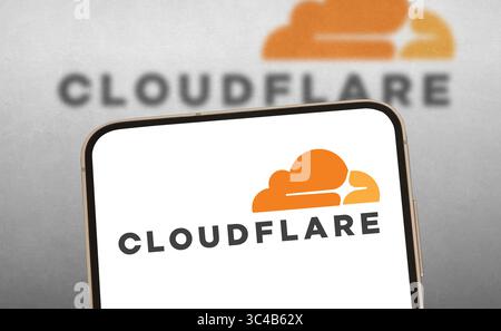 Cloudflare - Powering Fast, Secure, and Reliable Internet Stock Photo