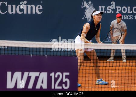 Palermo, Italy. 26th July, 2025. Palermo Ladies Open 2025: Estelle Cascino and Shuo Feng vs Momoko Kobori and Ayano Shimizu. Momoko Kobori during the final match in Palermo. (Photo by Antonio Melita/Pacific Press) Credit: Pacific Press Media Production Corp./Alamy Live News Stock Photo