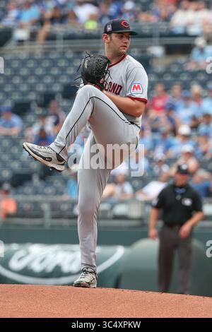Cleveland Guardians Starting Pitcher Gavin Williams Delivers Against Kansas City Mo Usa 26th July 2025 Cleveland Guardians Starting Pitcher Gavin Williams 32 Pitches Against The Kansas City Royals At Kauffman Stadium In Kansas City Mo David Smithcsmalamy Live News 3c4xpkw