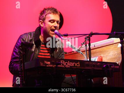 damon-albarn-of-gorillaz-live-