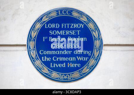 London, UK - September 9th 2024: A blue plaque located on Stanhope Gate in Mayfair, London, marking the location where commander during the Crimean Wa Stock Photo