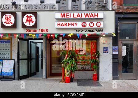 Mei Lai Wah �����A, 41 Mott St, New York, NYC storefront photo of a Chinese bakery in Manhattan Chinatown. �~�s Stock Photo
