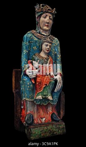 Virgin in Majesty sculpture known as Our Lady of Baroilles, 1200-1220, Catalonia or Central France, Musée du Louvre, Paris, France. . Virgin in Majesty known as "Our Lady of Baroilles 1200/1220 (Early 13th century) Spain, Catalonia, ? Central France, ? Place of origin: Chapel of Our Lady of Baroilles Museum Louvre Paris, France. Stock Photo