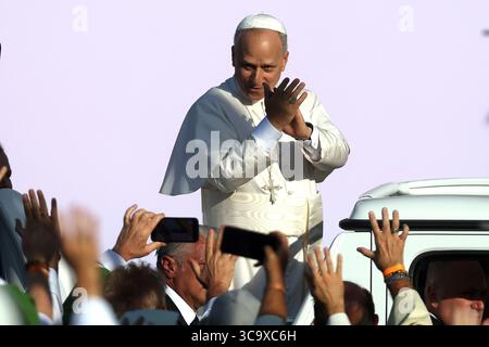 Pope Leo XIV greets young Ukrainian cancer survivor as he leaves Rome’s ...