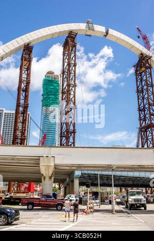 Miami Florida,Biscayne Boulevard,I-395 Signature Bridge The Fountain,arches arch under construction project,steel columns scaffolding,concrete flyover Stock Photo