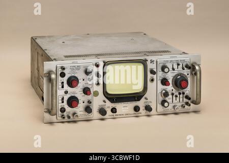 Pavia, Lombardy, Italy - July 22, 2025: Tektronix Type RM 561A Oscilloscope from 1962 at Ctrl+Alt Museum.It was produced from 1962, replacing the 561 Stock Photo