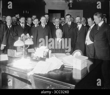 President William Howard Taft attending the dedication ceremony of the ...