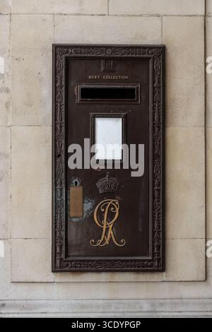 Liverpool India House, Brown Letterbox, India House, George V, , 31 Water St, Liverpool. UK August 10th 2025 Stock Photo