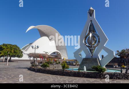 Escultura Movil Mobile Sculpture Wind Toy Kinetic Art Monument, Adan Martin Symphony Auditorio de Tenerife, Santa Cruz Waterfront Canary Islands Spain Stock Photo
