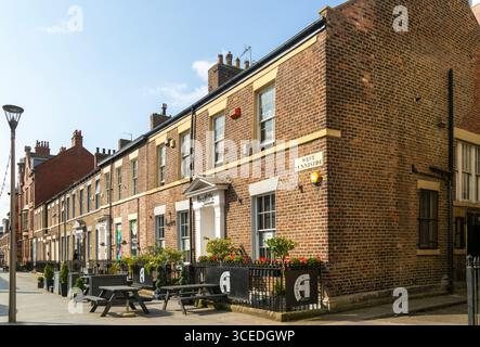 Early Victorian terraced houses historic listed buildings, West Sunniside, Sunderland, Tyne and Wear, England, UK now businesses Stock Photo
