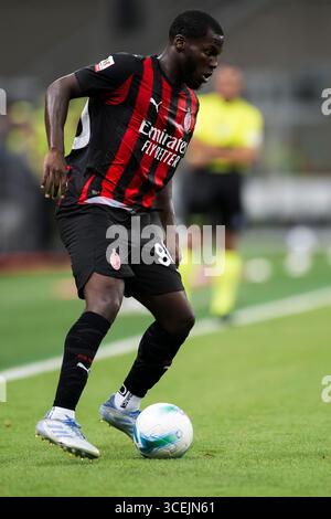 Yunus Musah of Ac Milan in action during the Serie A match beetween AC ...