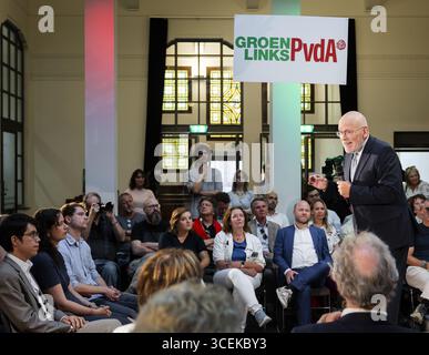 THE HAGUE – Frans Timmermans (GroenLinks-PvdA) during the presentation of the draft election manifesto for GroenLinks-PvdA. The parties are participating in the House of Representatives elections as a coalition. ANP REMKO DE WAAL netherlands out - belgium out Stock Photo