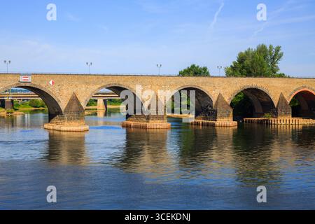 The Baldwin Bridge is a stone arch bridge over the Moselle in Koblenz, Germany. It is the oldest surviving bridge in the city and was built in the 14t Stock Photo