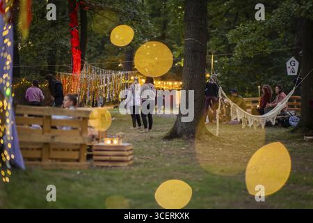 Barefoot in the sand retreat - this year in the shore zone! A whole weekend in Bad Sonnenland, full of mindfulness, movement, encounters - and a whole Stock Photo