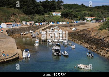 Beautiful view on the port of La Meule town in Yeu island in the atlantic coast of France. Stock Photo