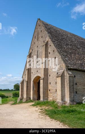 The Great Barn, Great Coxwell, near Faringdon, Oxfordshire, UK Stock Photo