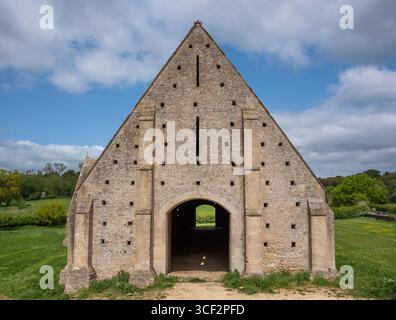 The Great Barn, Great Coxwell, near Faringdon, Oxfordshire, UK Stock Photo