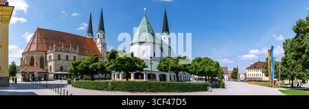 Pope Benedict Square with Chapel of Grace, Collegiate Parish Church of St. Philip and St. James and view of Chapel Square in Altötting, Upper Bavaria, Bavaria, Germany Stock Photo