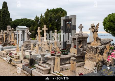 The Cimetière du Château in Nice, France, stands on the old citadel and the cemetery is as much popular for its function as for the scenic views of th Stock Photo