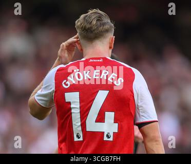 London, UK. 23rd Aug, 2025. Arsenal v Leeds United - Premier League - Emirates Stadium - London. Viktor Gyokeres in action. Picture Credit: Mark Pain / Alamy Live News Stock Photo
