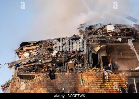 Kyiv, Ukraine. 28th Aug, 2025. An apartment building destroyed in an overnight air strike is seen. Credit: SOPA Images Limited/Alamy Live News Stock Photo