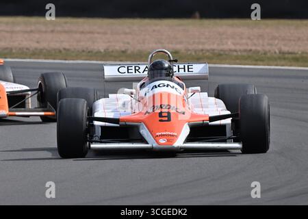 Michael Fitzgerald, Arrows A4, Masters Racing Legends Formula One 1966 ...