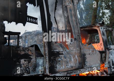 Kyiv, Ukraine. 28th Aug, 2025. A truck burns at a parking lot in the Darnytskyi district, damaged by an overnight Russian missile and drone strike, Kyiv, Ukraine, on August 28, 2025. (Photo by Kirill Chubotin/Ukrinform) Credit: Ukrinform/Alamy Live News Stock Photo