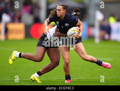 Emma Rugby Scotland's Emma Orr (right) is tackled during the Women's Rugby World ...