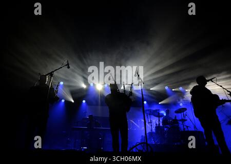 Jedburgh, UK. 30th Aug, 2025. Skipinnish performs onstage during day one of EdgeFest 2025 at LilliardsEdge near Jedburgh on August 30, 2025. EdgeFest 2025, Music Festival. A growing music festival, in the Scottish Borders, now in its third year, being held at Lilliardsedge, near Jedburgh. Music and entertainment for all the family, under the big top. Main Stage Line Up ( Credit: Rob Gray/Alamy Live News Stock Photo