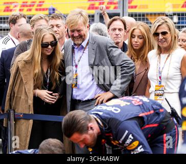 ZANDVOORT - (l-r) Princess Amalia, King Willem-Alexander, Princess Alexia, and Queen Máxima before the Dutch Formula 1 Grand Prix at the Zandvoort Circuit. ANP SANDER KONING Stock Photo