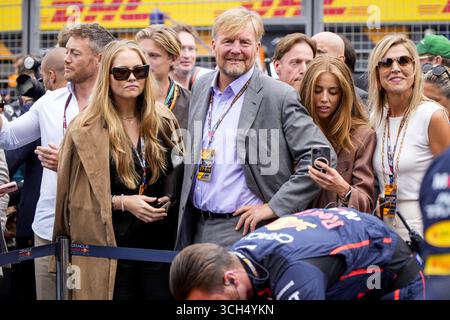ZANDVOORT - (l-r) Princess Amalia, King Willem-Alexander, Princess Alexia, and Queen Máxima before the Dutch Formula 1 Grand Prix at the Zandvoort Circuit. ANP SANDER KONING Stock Photo