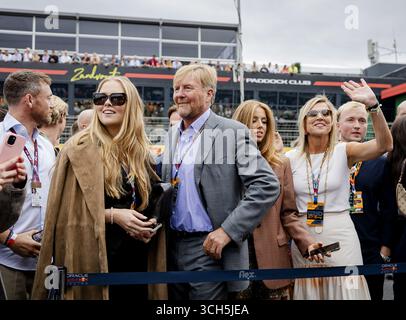 ZANDVOORT - Princess Amalia, King Willem-Alexander, Princess Alexia, and Queen Maxima on the grid before the Dutch Formula 1 Grand Prix at the Zandvoort Circuit. ANP SEM VAN DER WAL Stock Photo