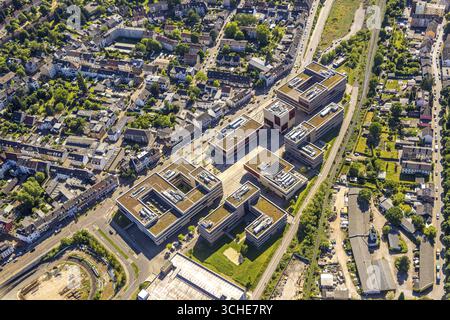 Aerial view, Hochschule Ruhr West - Campus Muelheim, dead end of the Ruhr RS1 cycle highway behind the Hochschule Ruhr-West, Broich, Muelheim an der R Stock Photo