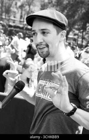 New York-july 11 Lin-manuel Miranda L Stock Photo 450669283