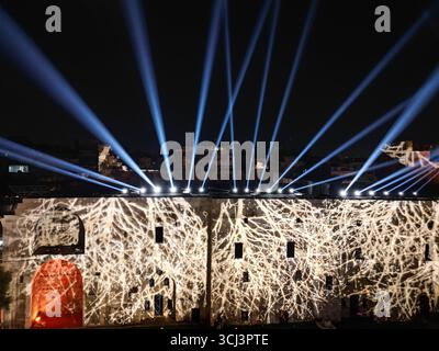 Syrian President Ahmed al-Sharaa inaugurates Development Fund for Syrias reconstruction President Ahmed al-Sharaa officially opened the Syrian Development Fund at Damascus Citadel, in a ceremony joined by government leaders and international diplomats. Damascus Syria Copyright: xMohammadxBashirxAldaherx Stock Photo