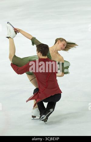 Jasmine Robertson & Chase Rohner (USA), DECEMBER 5, 2025 - Figure ...