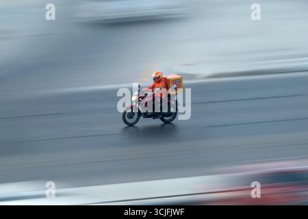 Delivery Rider Talabat Delivery boy Talabat food Delivery rider on road Stock Photo - Alamy