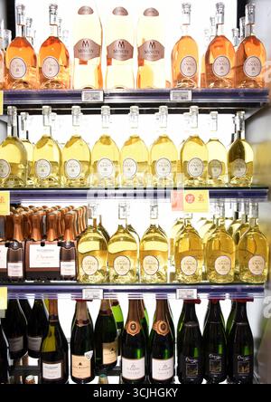 Paris, France. 05th Sep, 2025. Illustration - Wine Bottles in Supermarket in Paris, France on September 5, 2025. Photo by Alain Apaydin/ABACAPRESS Credit: Abaca Press/Alamy Live News Stock Photo