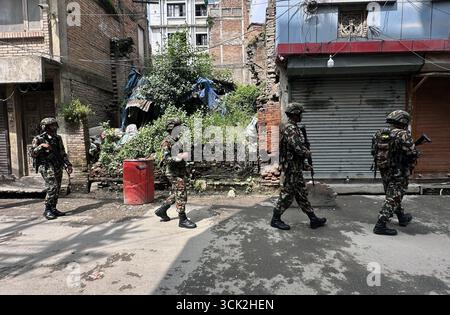 Kathmandu, Nepal. 9th Sep, 2025. Nepal Army personnel patrol on streets during curfew against alleged corruption and government's decision to ban on several social media platforms in Kathmandu, Nepal on September 9, 2025. Credit: ZUMA Press, Inc./Alamy Live News Stock Photo