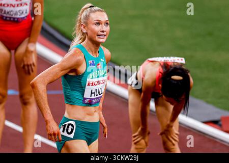 Jessica Hull of Australia competing in the Women's 800 Metres Final