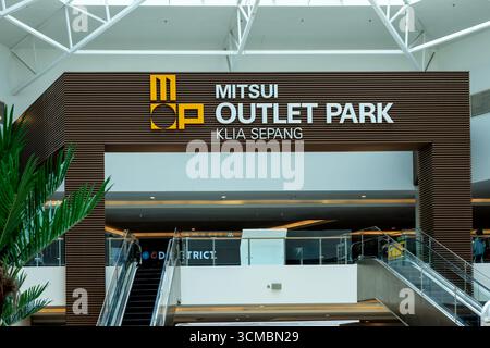 Sepang, Selangor, Malaysia - Sept 06, 2025: Signage of Mitsui Outlet Park KLIA Sepang. Mitsui is a a factory outlet shopping mall. Stock Photo