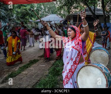 Traditional celebration in the Matua community – women leading the ...