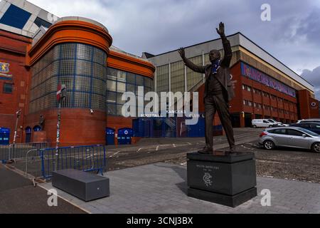 The statue of former Rangers manager Walter Smith outside Ibrox Stadium in Glasgow, Scotland Stock Photo