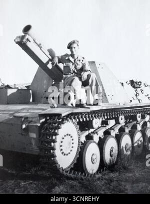 File:A Panzer III Ausf. G of the 21st Panzer Division, Afrika Korps accompanies the advancing infantry in Egypt, May 1942. (49275625756).jpg - Wikimedia